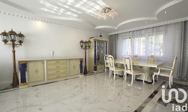 Maison à vendre 7 pièces 160 m² Sainte-Marie-aux-Chênes