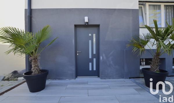 Maison à vendre 7 pièces 160 m² Sainte-Marie-aux-Chênes