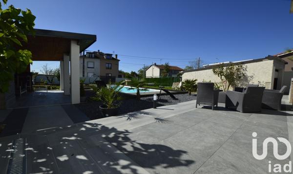 Maison à vendre 7 pièces 160 m² Sainte-Marie-aux-Chênes