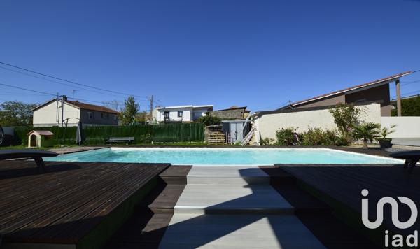 Maison à vendre 7 pièces 160 m² Sainte-Marie-aux-Chênes