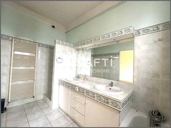 Appartement T6 centre ville 215 m² avec ascenseur