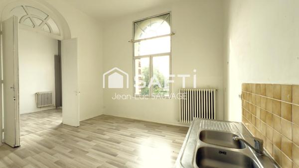 Immeuble de rapport 13 Apts – Rentabilité 11%