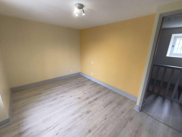 Charmante maison en pierre et ardoise rénovée, 4 chambres, garage, grange – Proche de Seilhac
