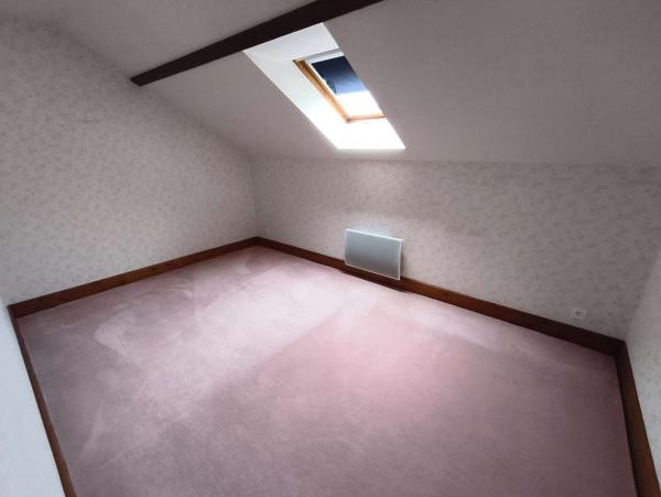 Charmante maison en pierre et ardoise rénovée, 4 chambres, garage, grange – Proche de Seilhac