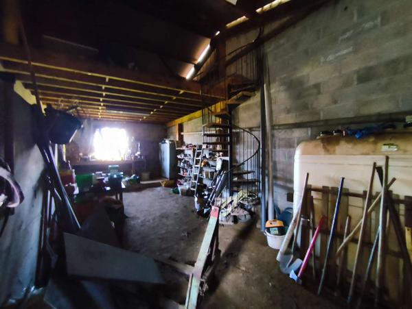 Charmante maison en pierre et ardoise rénovée, 4 chambres, garage, grange – Proche de Seilhac