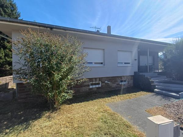 Magnifique maison de plein pied en lisière de foret!