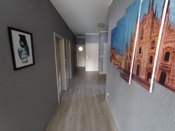 Magnifique maison de plein pied en lisière de foret!