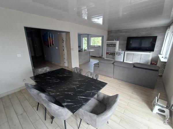 Magnifique maison de plein pied en lisière de foret!