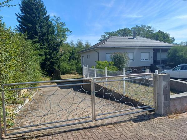 Magnifique maison de plein pied en lisière de foret!