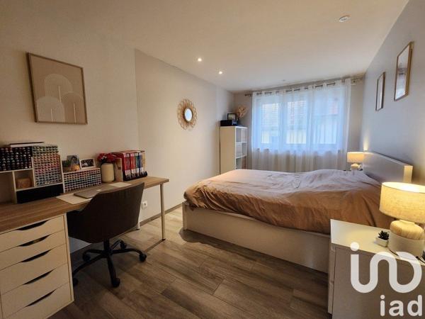 Appartement 3 pièces de 74 m² à Belley (01300)