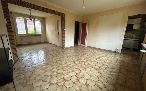 Maison à vendre    4 pièces • 93 m2 Raismes