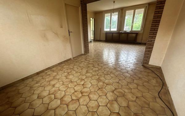 Maison à vendre    4 pièces • 93 m2 Raismes
