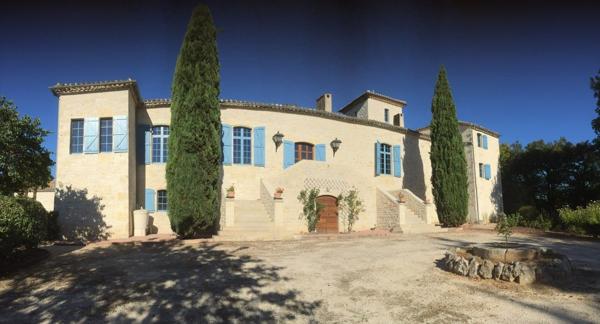 Vente propriété 364 m² 11 Pièces Montcuq