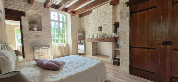 Vente propriété 364 m² 11 Pièces Montcuq