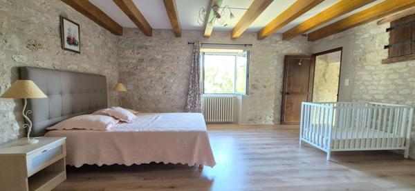 Vente propriété 364 m² 11 Pièces Montcuq