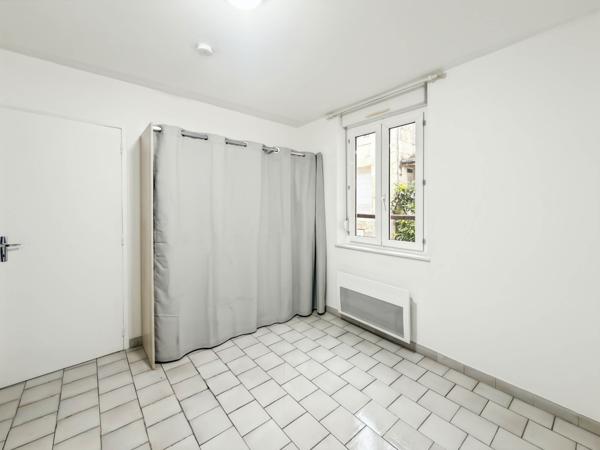 Montoire-sur-le-Loir (41800) 2 pièces de 33 M2 en plein centre-ville .