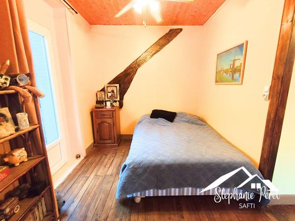 Maison familiale avec grand terrain dans quartier recherché d’Ussel – Fort potentiel d’aménagement