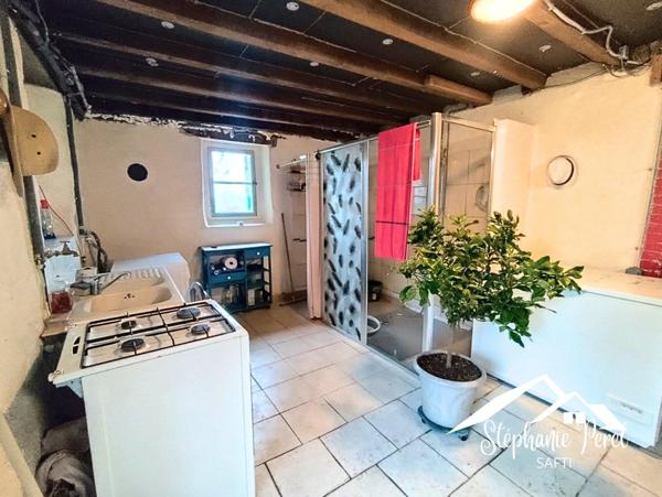 Maison familiale avec grand terrain dans quartier recherché d’Ussel – Fort potentiel d’aménagement