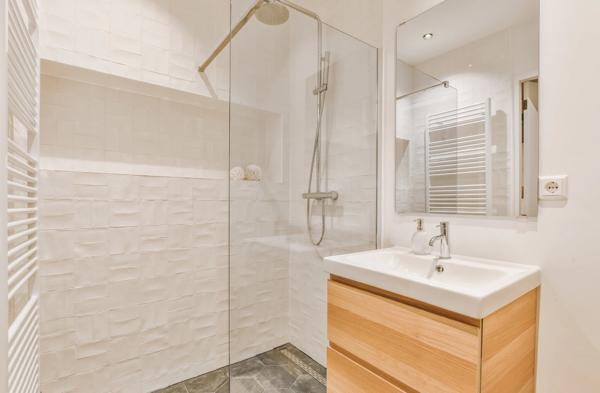 Appartement à vendre 4 pièces de 82.34m² - SEVRES (92)