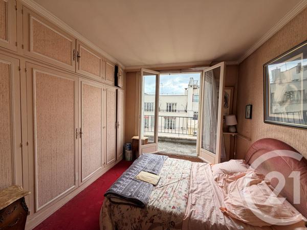 Appartement F3 à vendre  3 pièces - 57,45 m 2   PARIS  - 75016