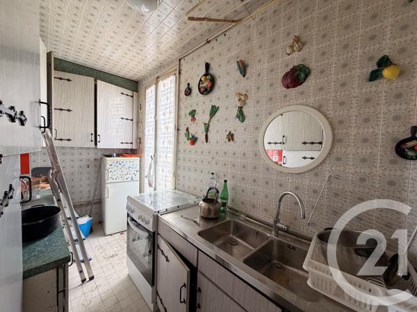 Appartement F3 à vendre  3 pièces - 57,45 m 2   PARIS  - 75016