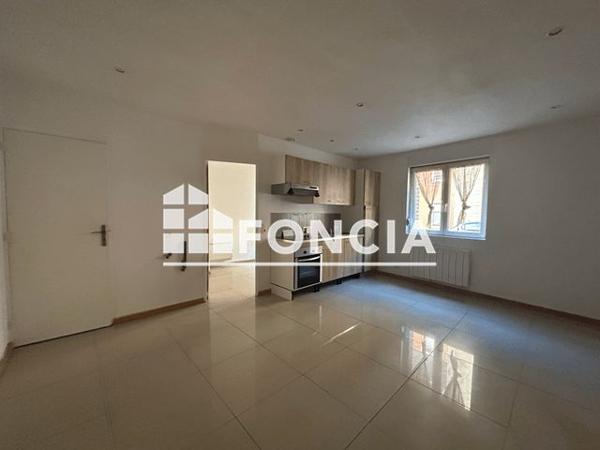 Location Appartement 2 pièces 32.08 m² - 10 bis rue de Condé Bully-les-mines 62160