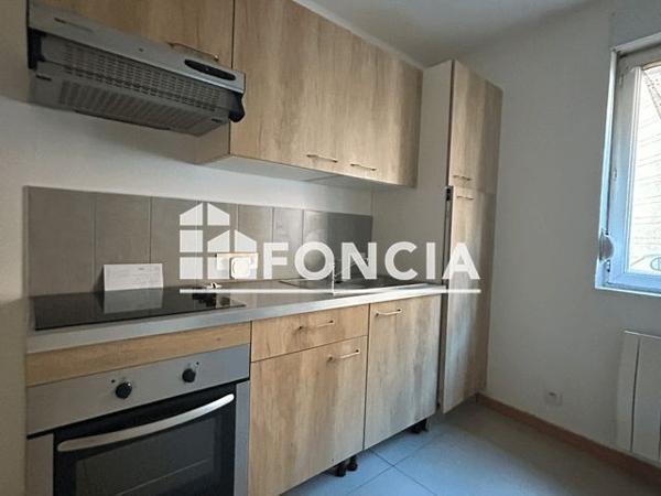 Location Appartement 2 pièces 32.08 m² - 10 bis rue de Condé Bully-les-mines 62160