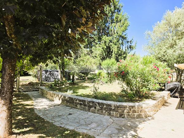 Maison Angouleme 223.54 m2 dont 6 chambres , Angouleme Maison Angouleme 223.54 m2 dont 6 chambres , Angouleme