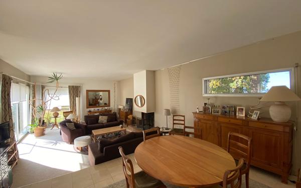 Maison à vendre    5 pièces •  Rouxmesnil-Bouteilles