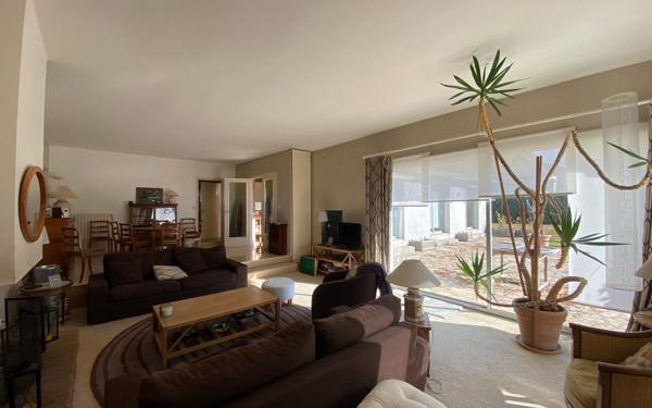 Maison à vendre    5 pièces •  Rouxmesnil-Bouteilles