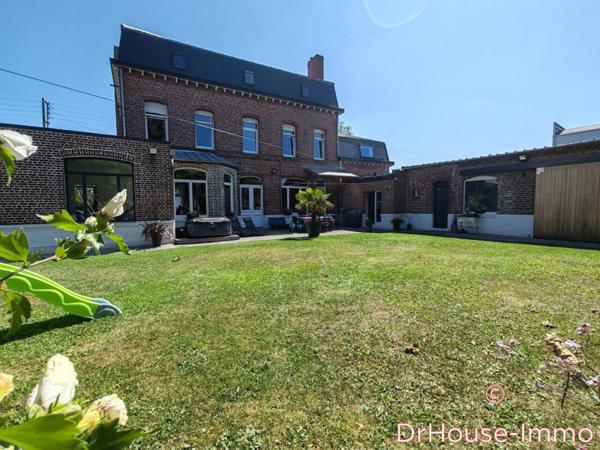 Maison à vendre 12 pièces de 338 m²