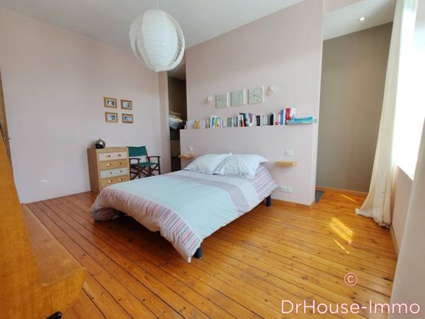 Maison à vendre 12 pièces de 338 m²