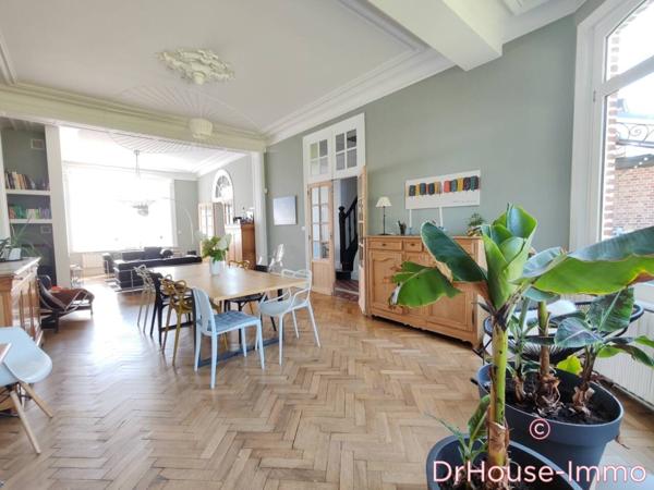 Maison à vendre 12 pièces de 338 m²