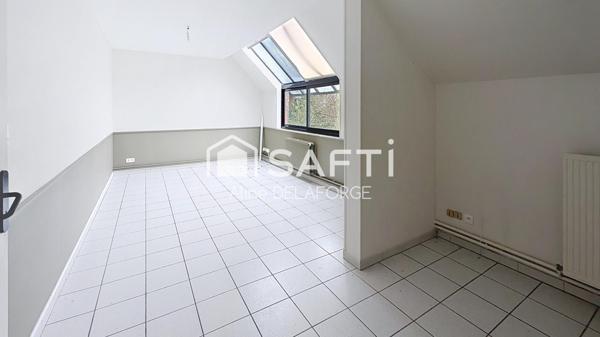 TINCQUES – Opportunité rare ! Grand bâtiment à réinventer