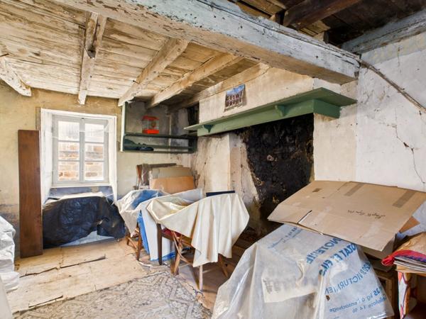 Ensemble de maisons de villages atypique