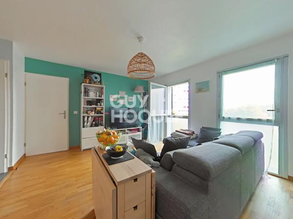 IMMEUBLE RECENT - DPE C - STATIONNEMENT ET CAVE