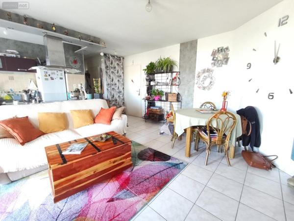 Appartement à vendre à Orléans dans le Loiret (45100), ref : CHAUB032026   
SAINT MARCEAU