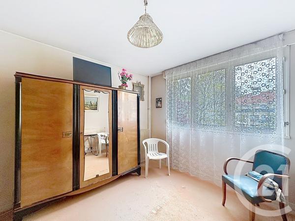 Appartement F4 à vendre  4 pièces - 82,74 m2 CHOISY LE ROI - 94