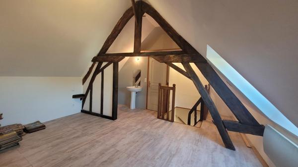 Maison de ville avec terrasse et jardinet