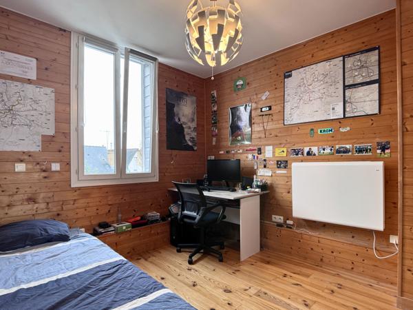 Maison 3 chambres, 1 bureau, charme de l'ancien modernisé, gare à 10 min, Cimetière de l'Est - St-Hélier