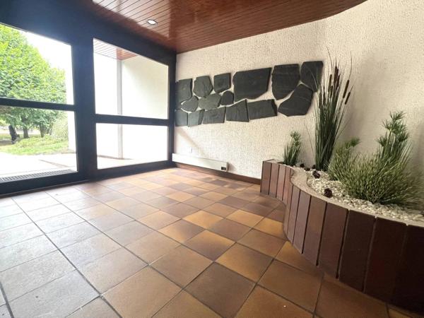 Cadre verdoyant et calme pour ce 3 pièces à Chatou