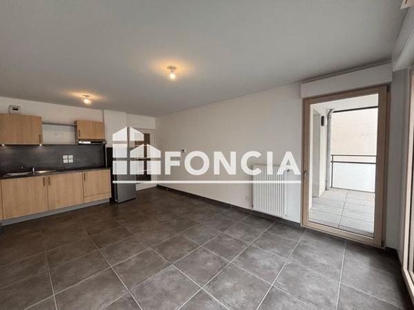 Location Appartement 2 pièces 44.6 m² - 32 RUE ARAGO Villeurbanne 69100