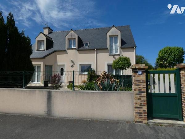PLOUBALAY Maison 4 chambres