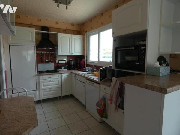 PLOUBALAY Maison 4 chambres