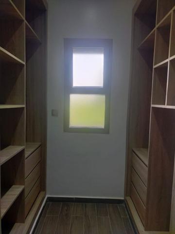 A Vendre Superbe Villa Contemporaine Titrée sans VNA - Route de l'Ourika - 16 km de Marrakech