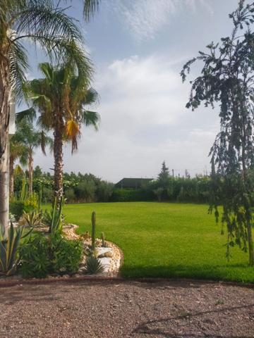 A Vendre Superbe Villa Contemporaine Titrée sans VNA - Route de l'Ourika - 16 km de Marrakech