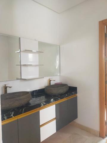 A Vendre Superbe Villa Contemporaine Titrée sans VNA - Route de l'Ourika - 16 km de Marrakech