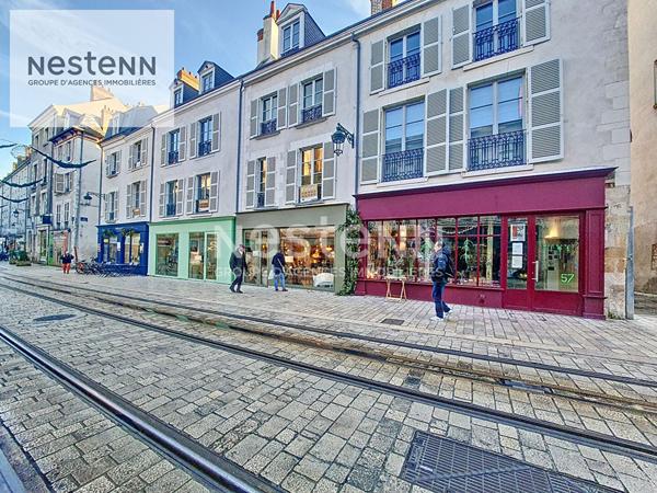 ORLEANS CENTRE CARMES - Superbe appartement rénové de 103m2 - DPE D - Frais notaire réduits