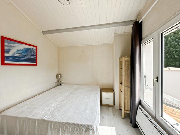 PÉRIGNY, maison à vendre 170m2, 5 chambres, jardin, garage, cave et piscine