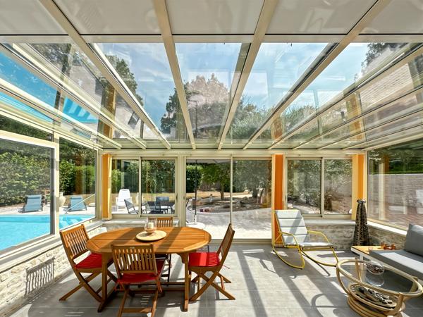 PÉRIGNY, maison à vendre 170m2, 5 chambres, jardin, garage, cave et piscine